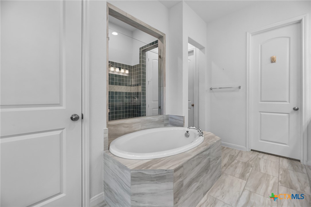 2900 Flaxen Way Property Photo 22