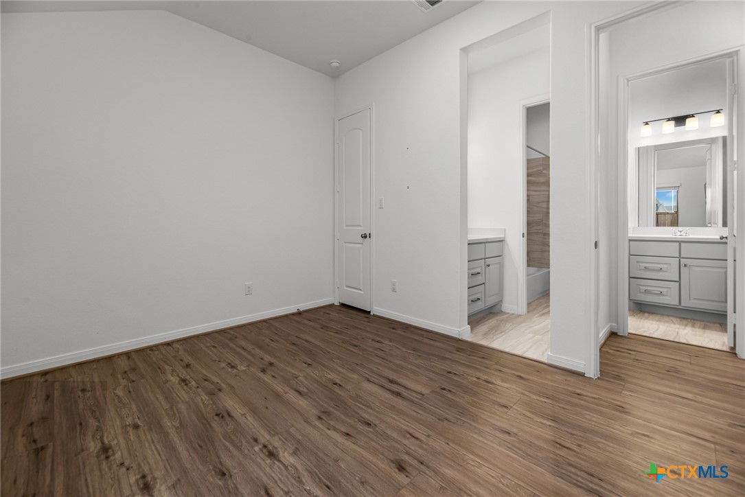 2900 Flaxen Way Property Photo 28