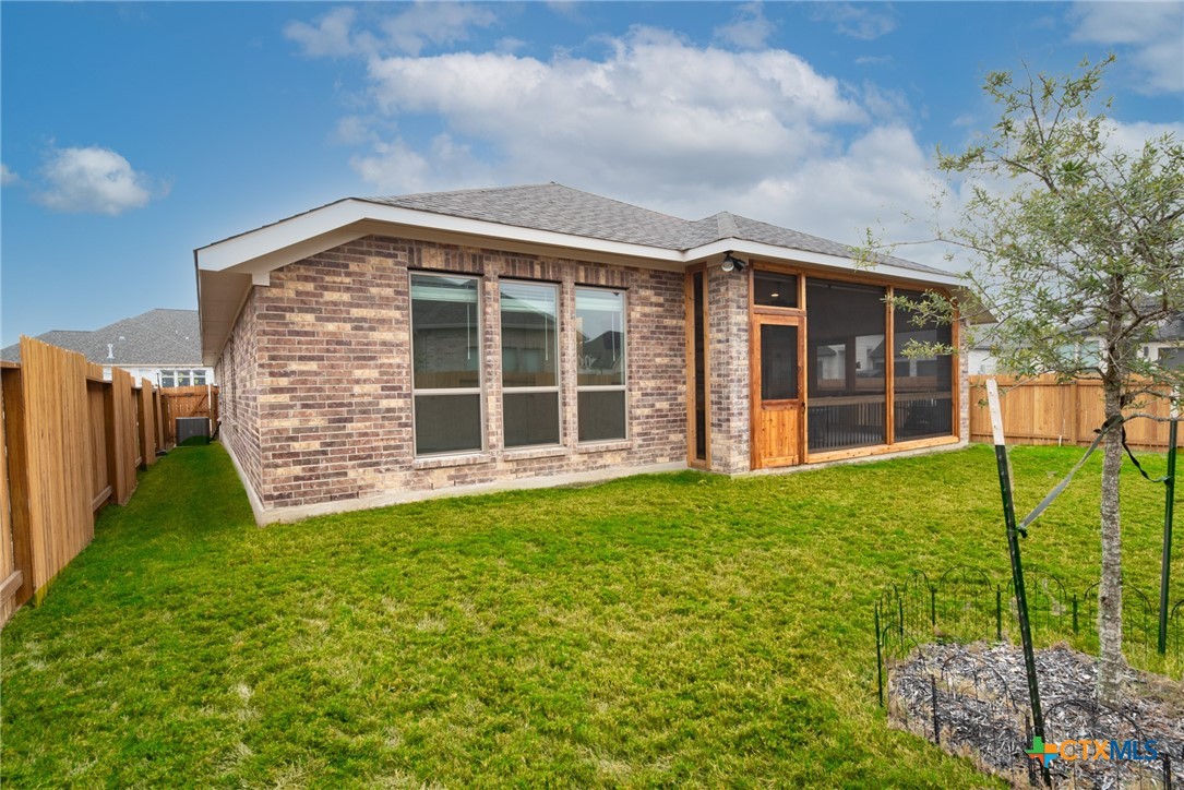 2900 Flaxen Way Property Photo 32