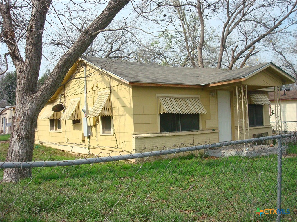 802 Campbell Street Property Photo 1