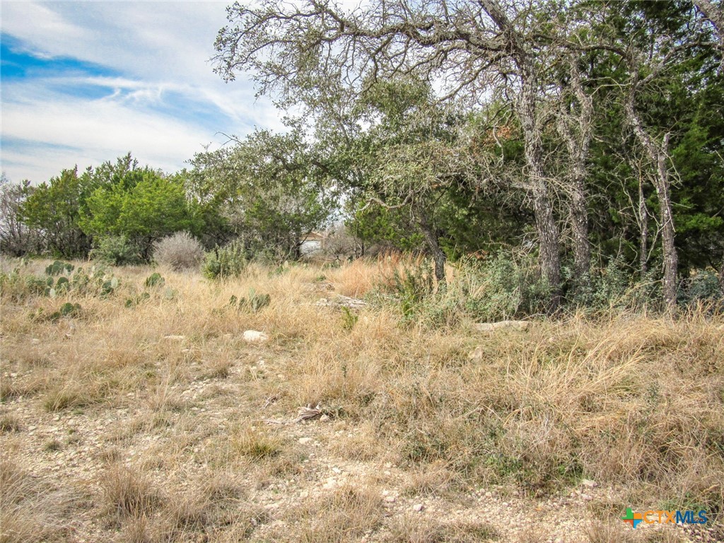 612 Private Road 4718 Property Photo 8