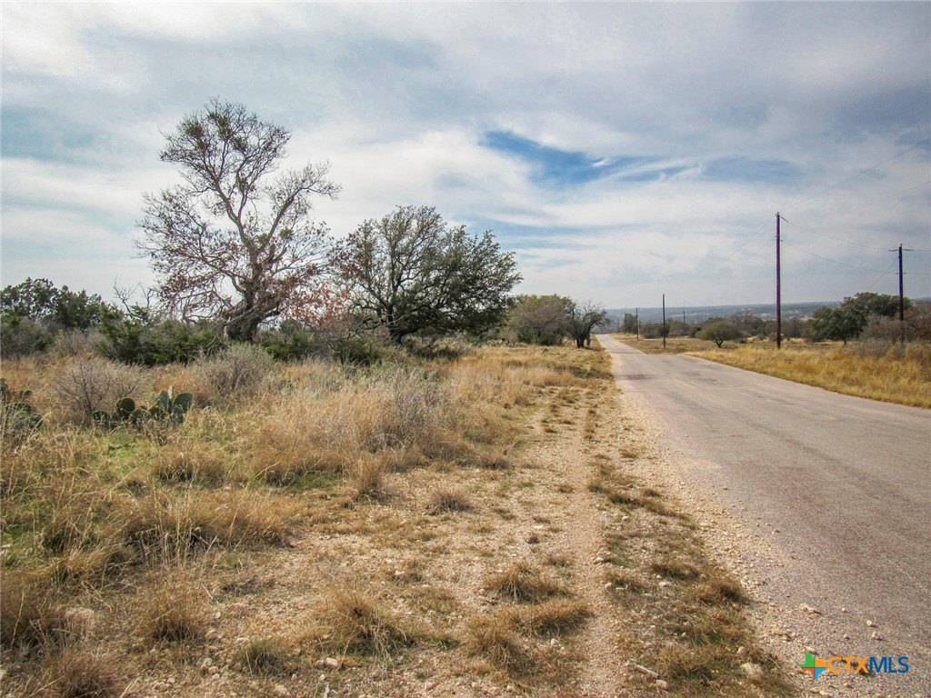 612 Private Road 4718 Property Photo 19