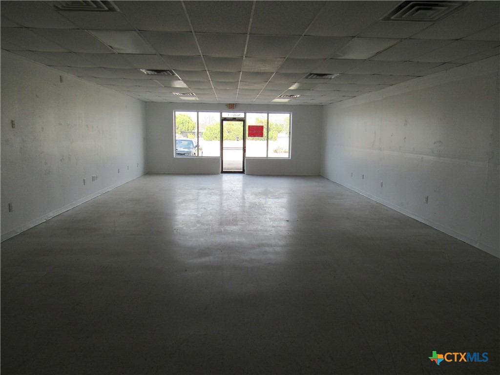 116 E Veterans Memorial Boulevard C Property Photo 7