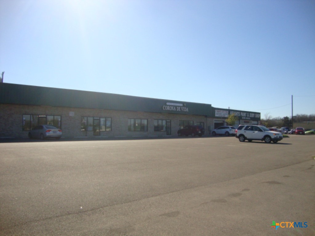 116 E Veterans Memorial Boulevard E Property Photo 1