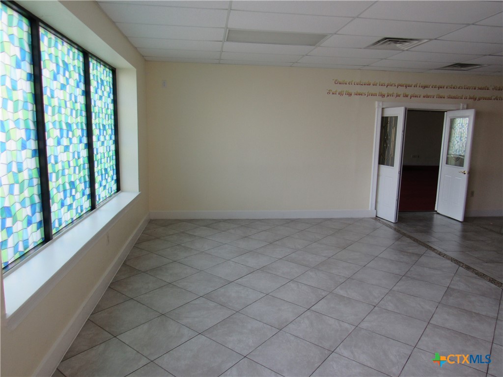 116 E Veterans Memorial Boulevard F Property Photo 7