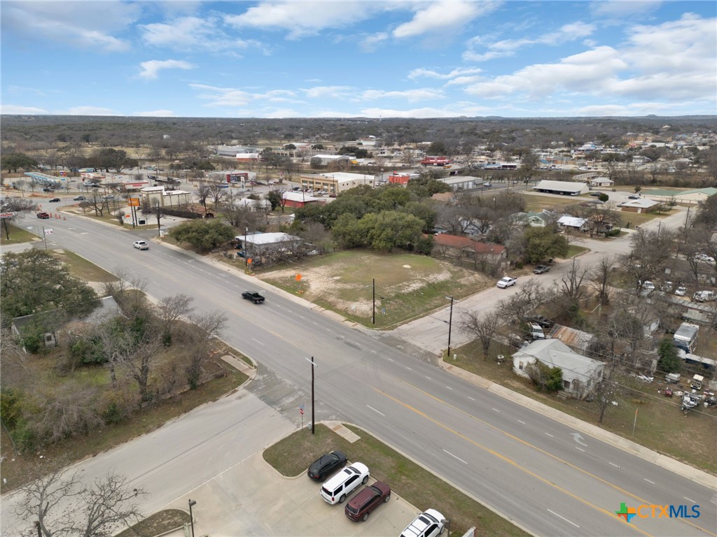 205 Central Texas Expressway Property Photo 1