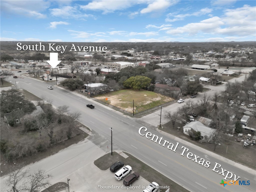 205 Central Texas Expressway Property Photo 2