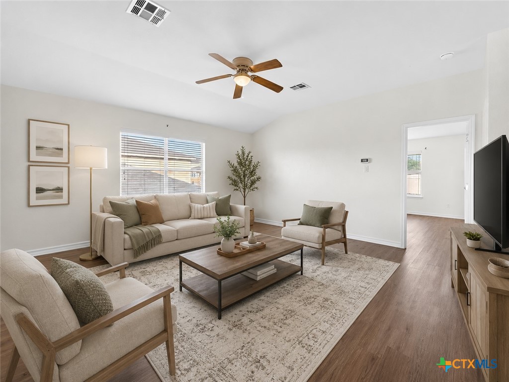 6204 Taree Loop Property Photo 11