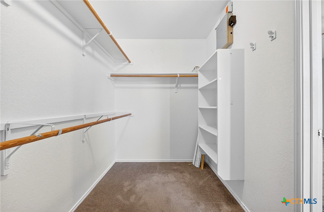 6204 Taree Loop Property Photo 21