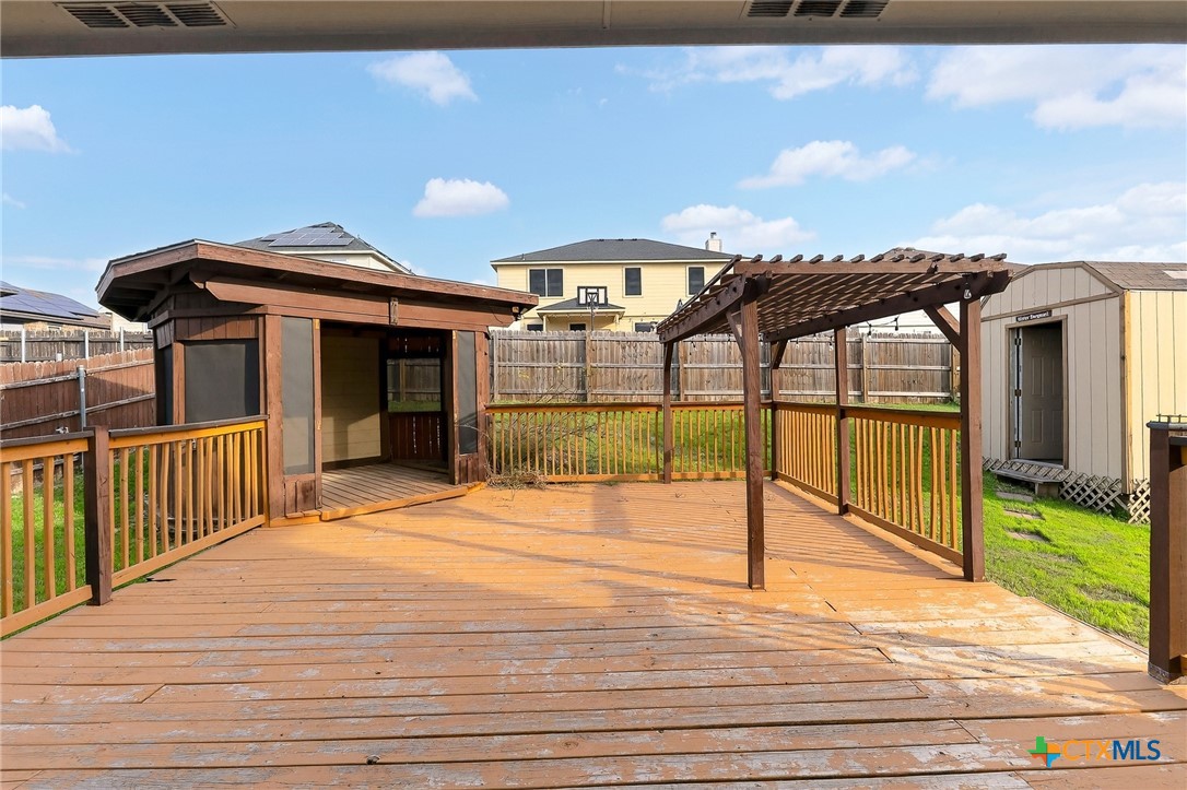 6204 Taree Loop Property Photo 29