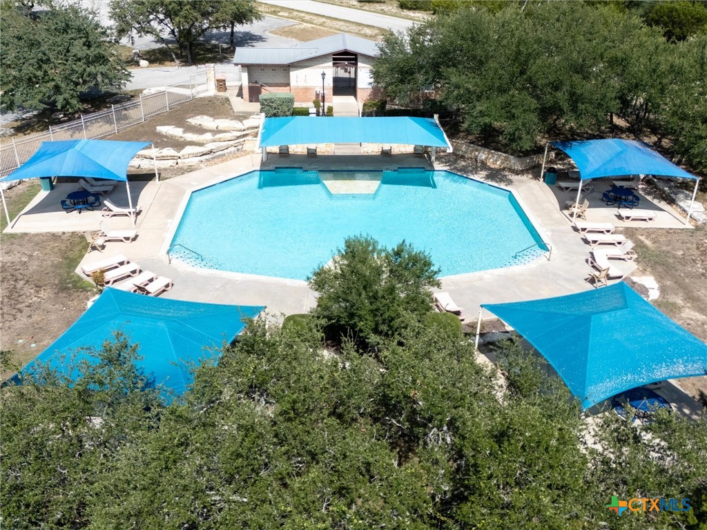 331 Ridge Point Property Photo 18