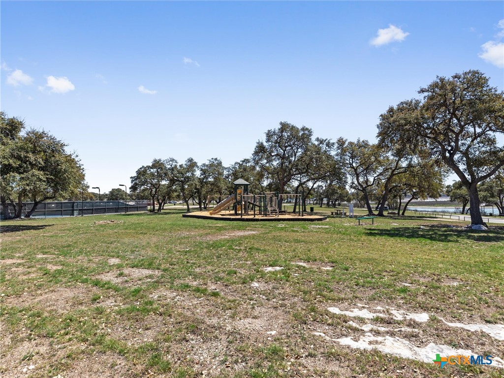 331 Ridge Point Property Photo 19