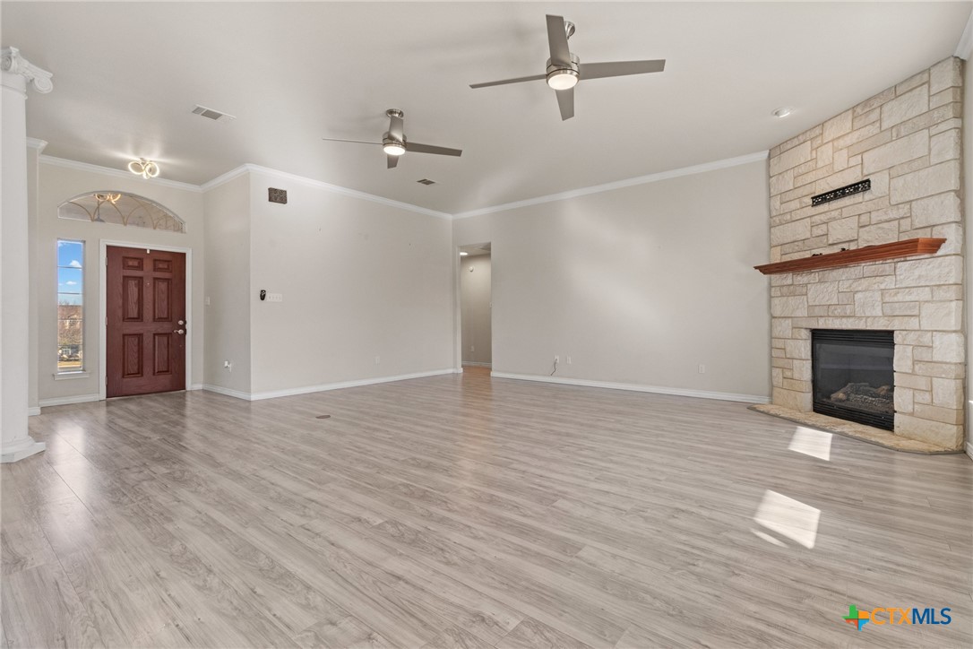 1103 Harvest Drive Property Photo 6