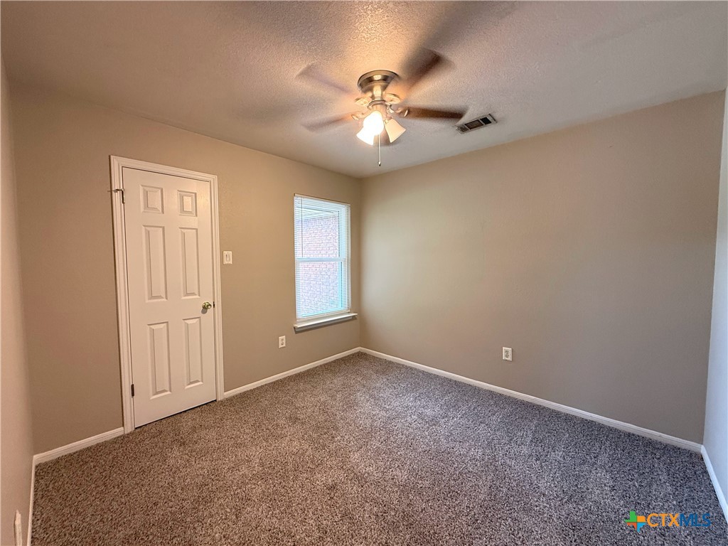 1002 Northern Dancer Drive Property Photo 9