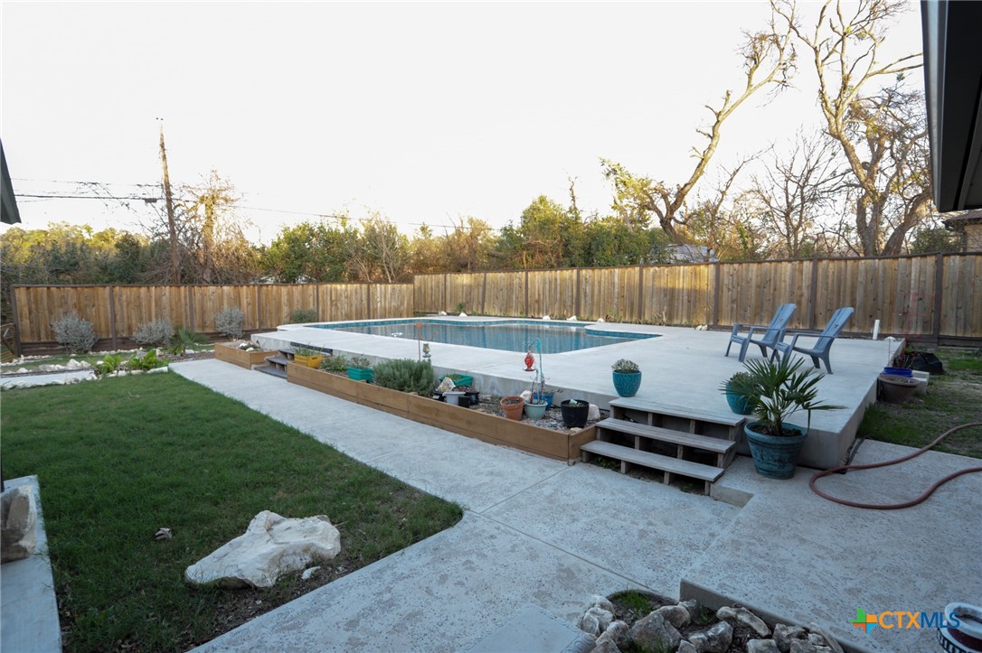 105 Blackfoot Drive Property Photo 2