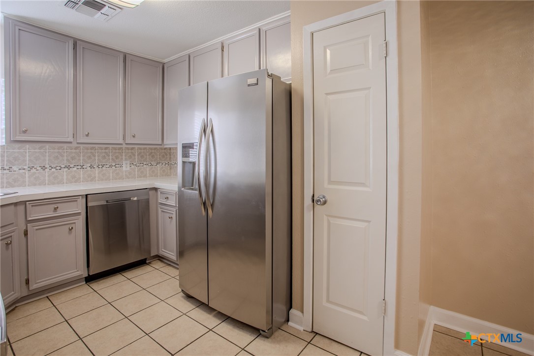508 Queenswood Trail Property Photo 11