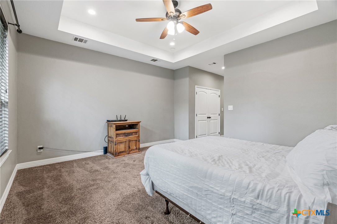 5562 Denmans Loop Property Photo 21