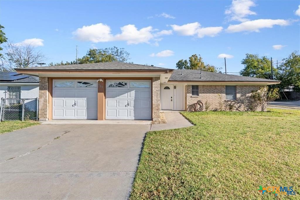 907 Willowbrook Street Property Photo 1