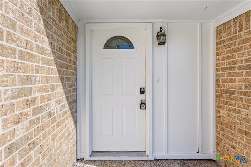 907 Willowbrook Street Property Photo 23