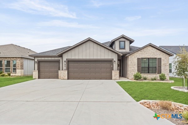 8618 Glade Drive Property Photo 1