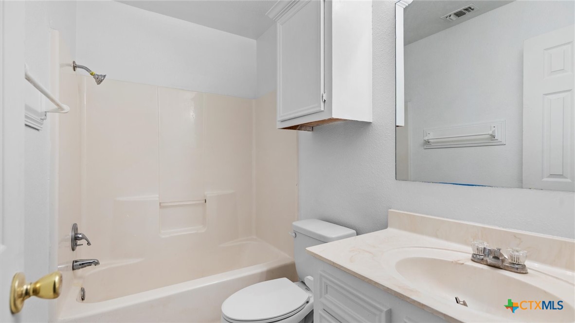 180 Oak Terrace Property Photo 15