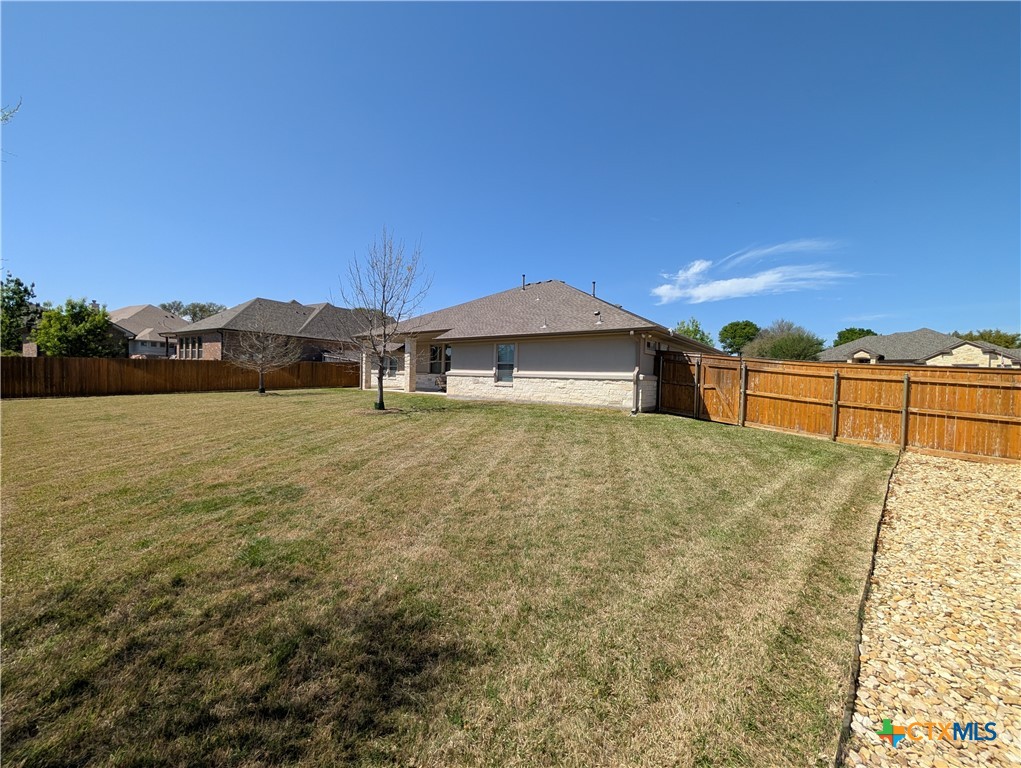 6016 Bella Charca Parkway Property Photo 4