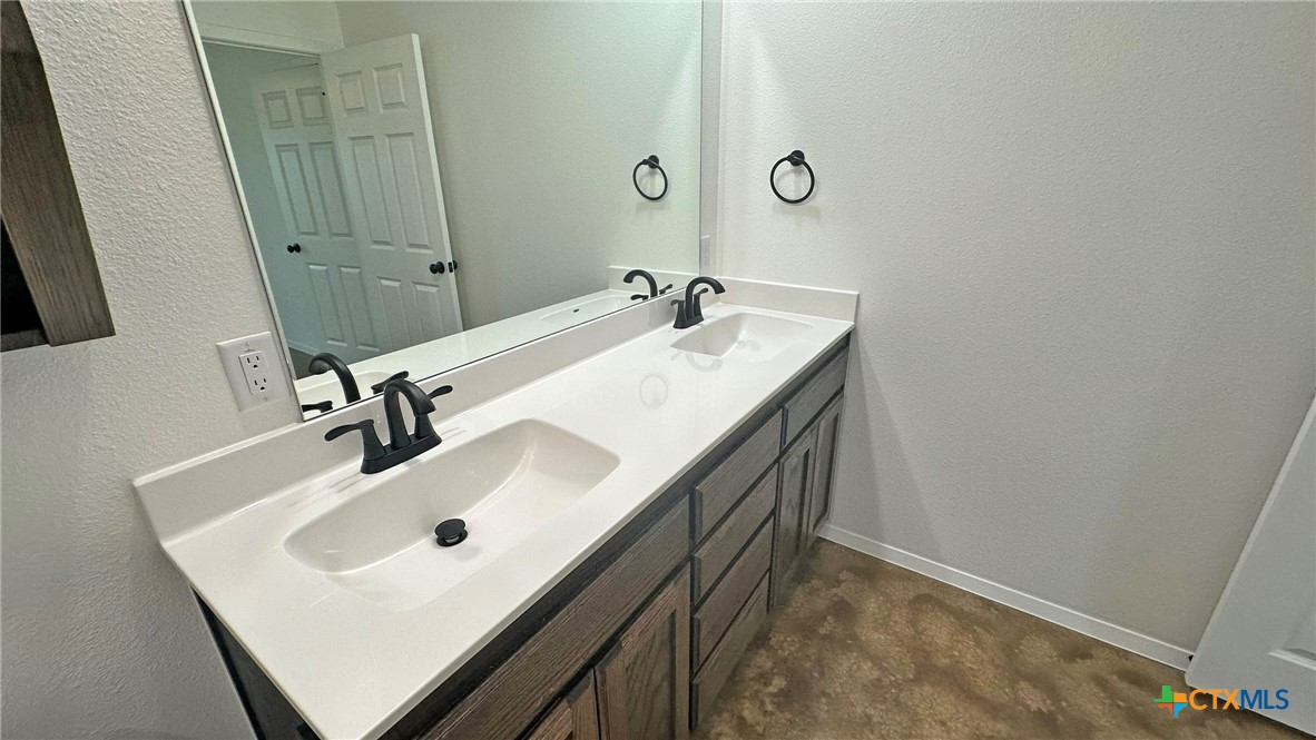 983 Cline Drive Property Photo 40
