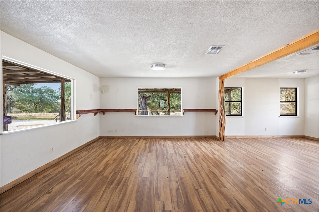 214 Edmonds Avenue Property Photo 19
