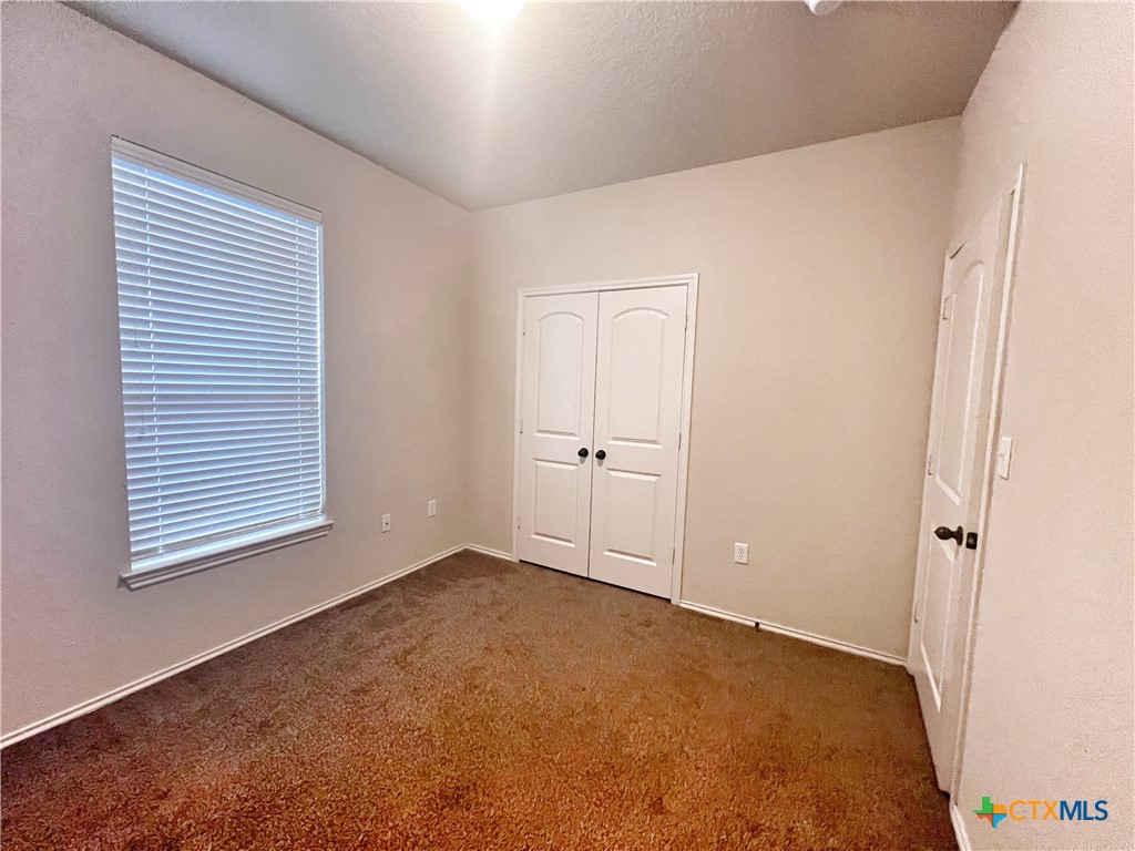 569 Creekside Circle 569 Property Photo 6