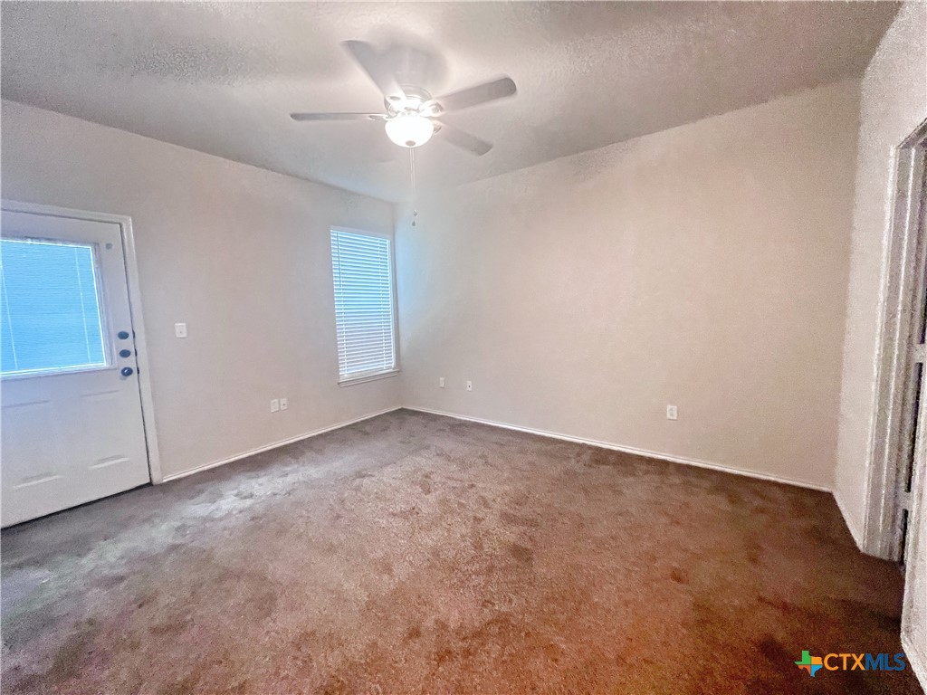 569 Creekside Circle 569 Property Photo 10