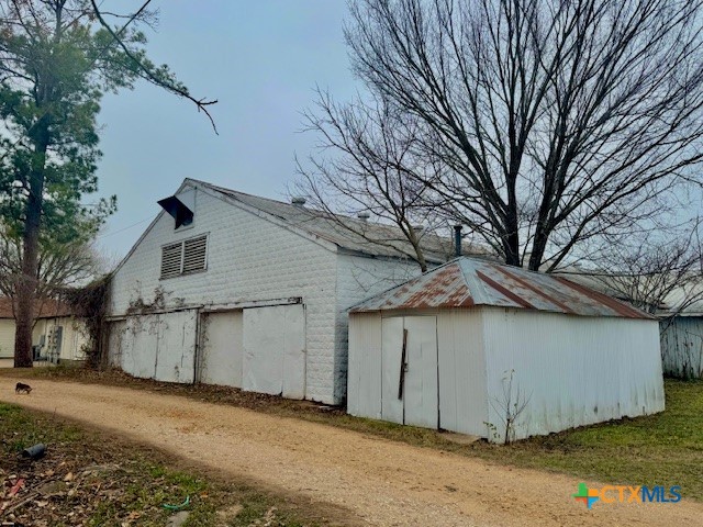 202 Ne 2nd Street Property Photo 6