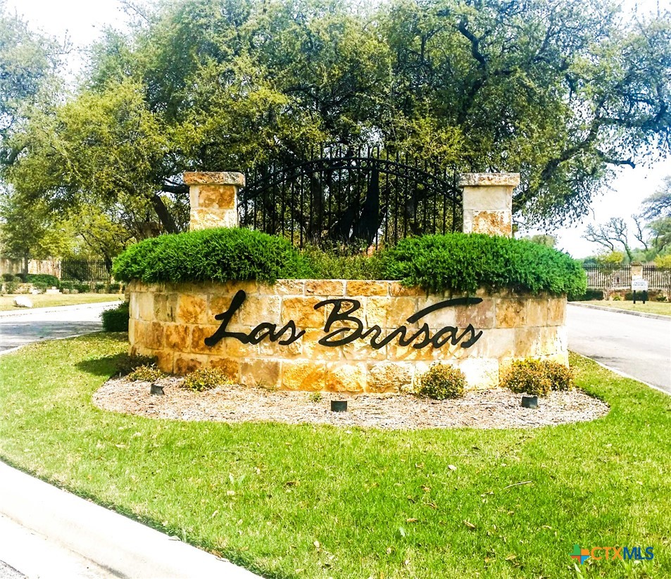 2162 Sierra Madre Property Photo 4