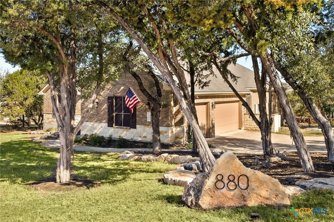 880 Haven Point Loop Property Photo 1