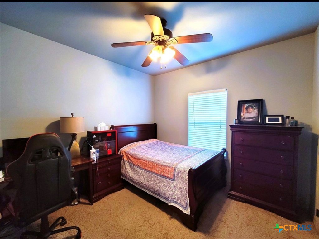 112 Teakwood Drive Property Photo 13