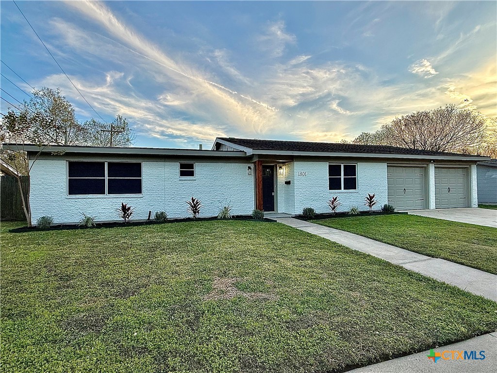 1801 College Drive Property Photo 1
