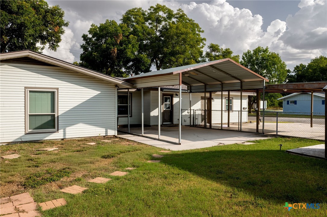 811 Nixon Street Property Photo 33