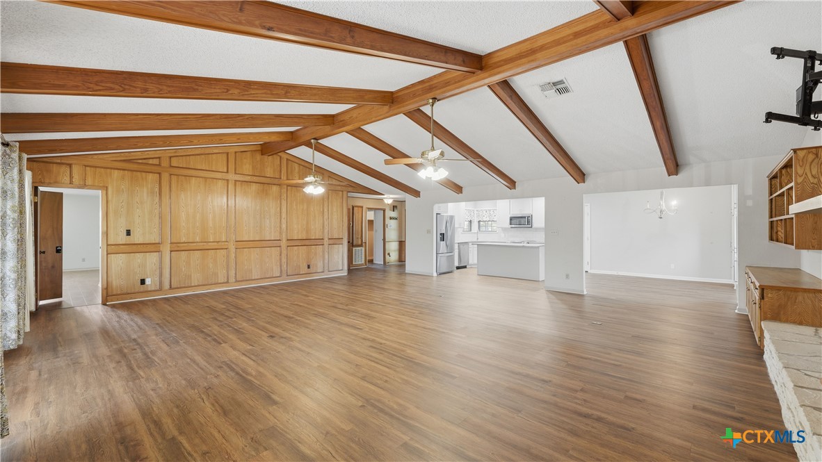 132 W Outer Drive Property Photo 10