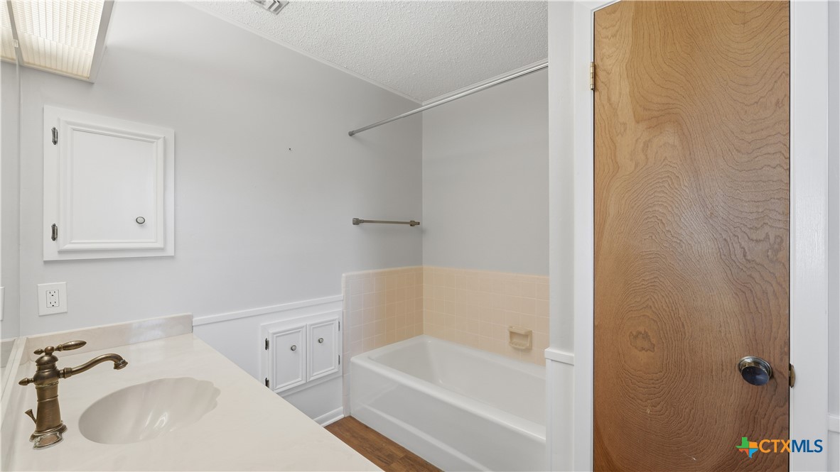132 W Outer Drive Property Photo 29