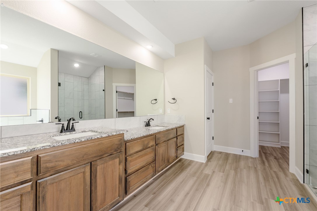 2123 Blackhawk Loop Property Photo 16