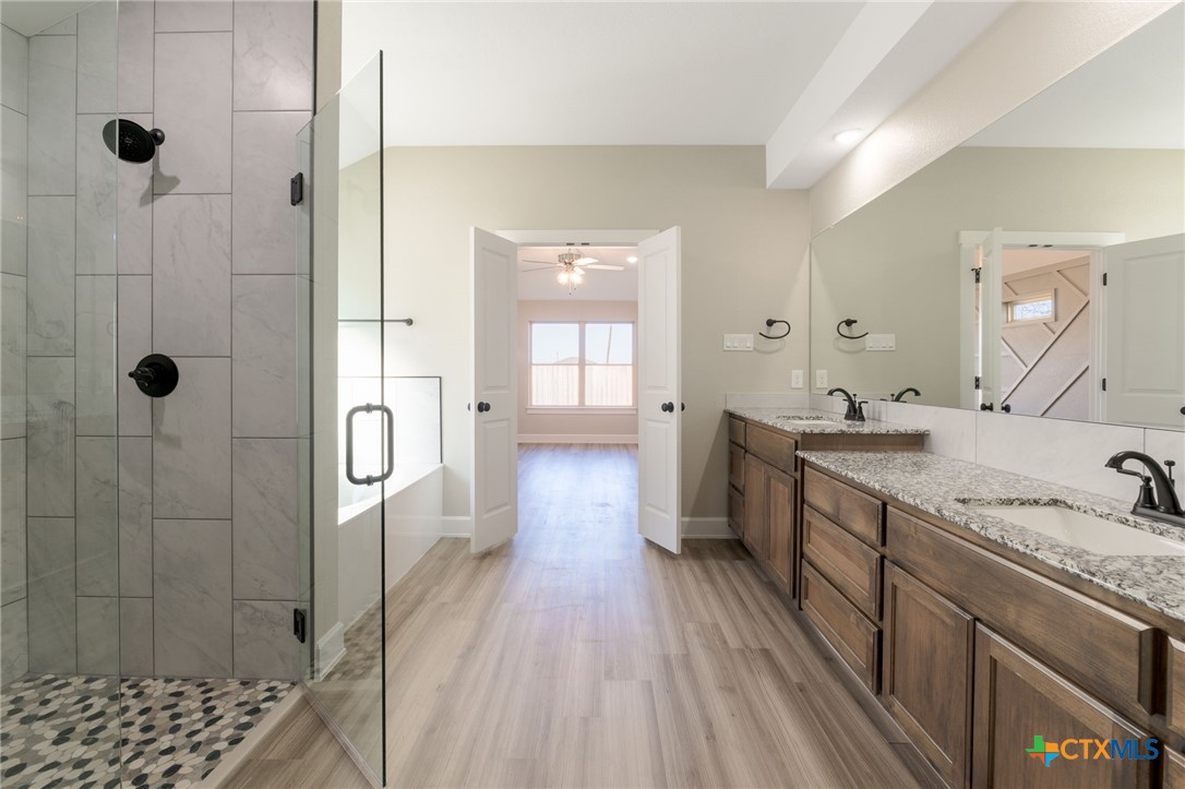 2123 Blackhawk Loop Property Photo 18