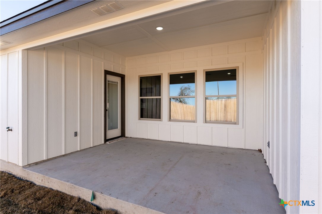 2123 Blackhawk Loop Property Photo 25