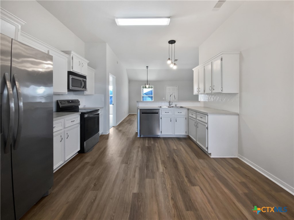 3808 Tatonka Drive Property Photo 2