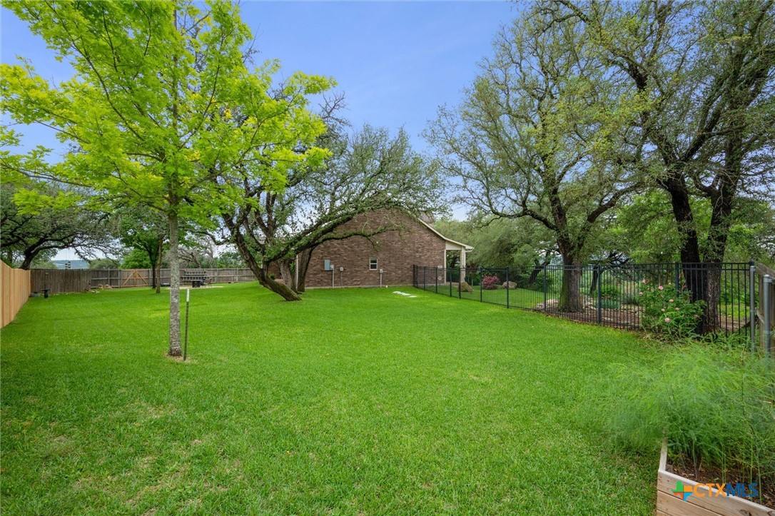 130 Capstone Street Property Photo 31