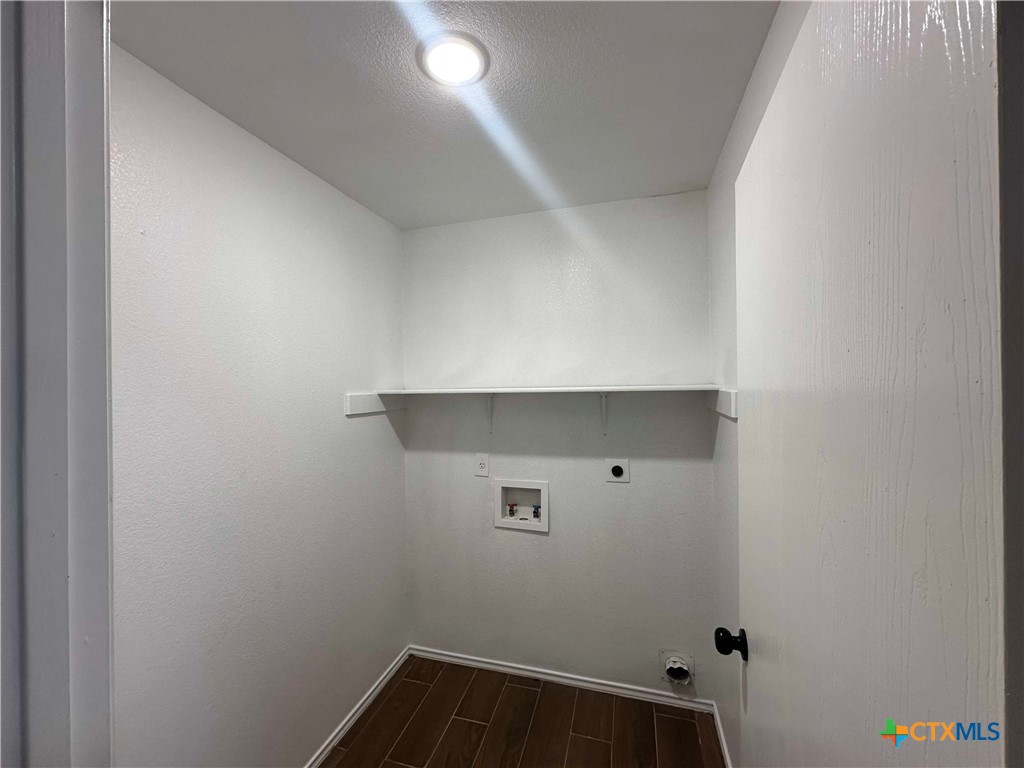 6108 Temora Loop Property Photo 7