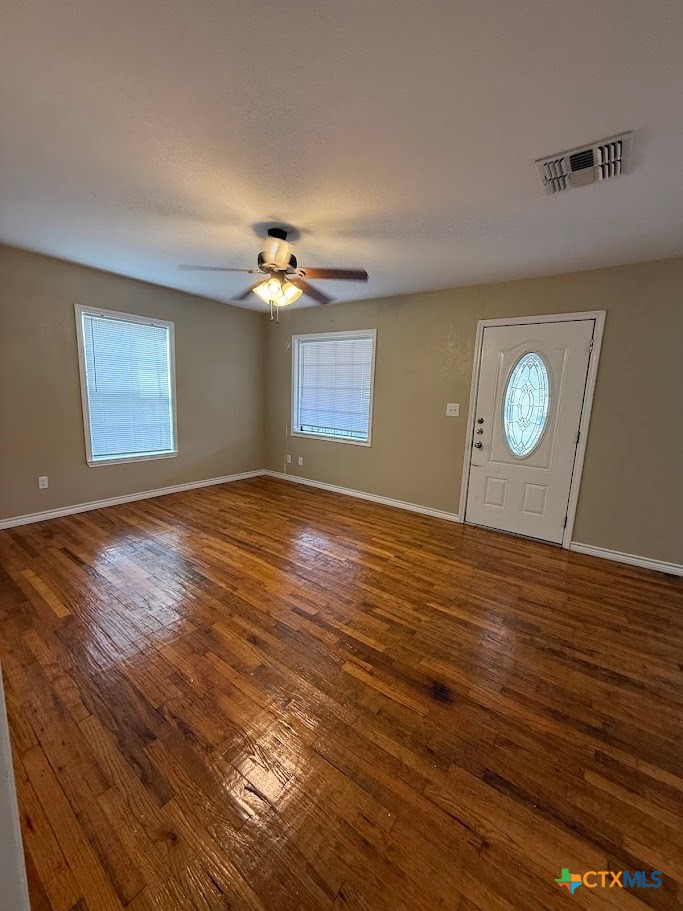 784 Samuels Avenue Property Photo 4