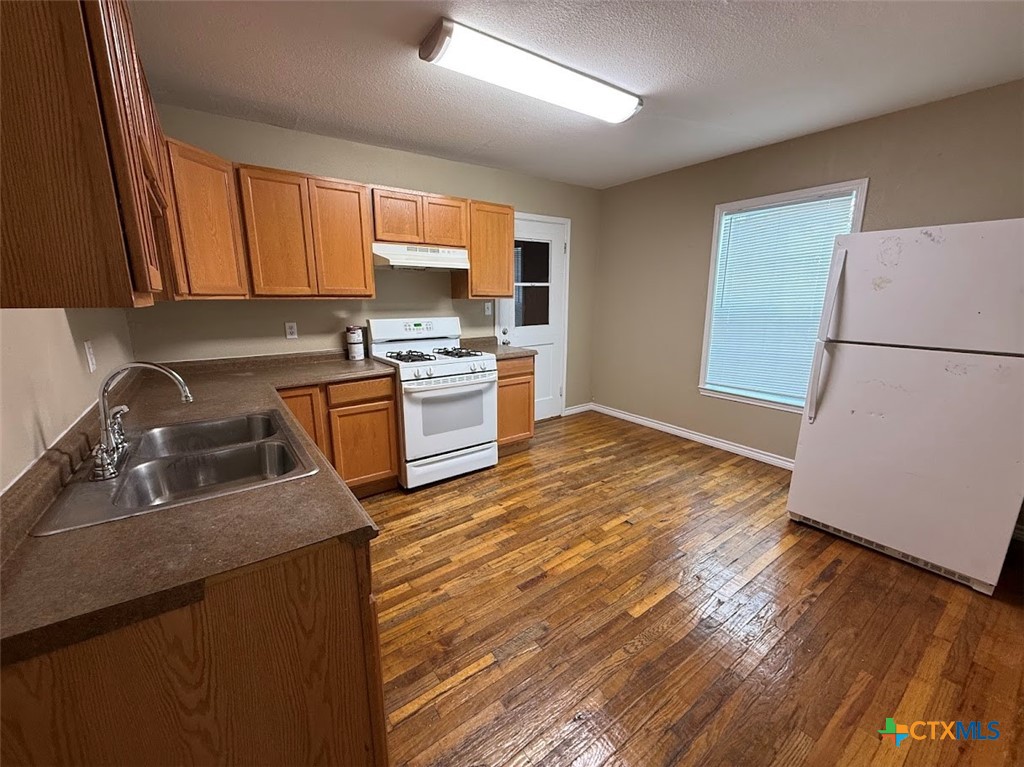784 Samuels Avenue Property Photo 5