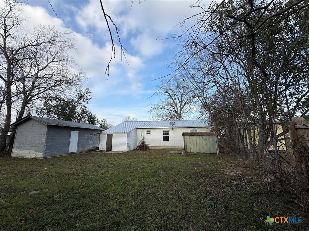 784 Samuels Avenue Property Photo 8