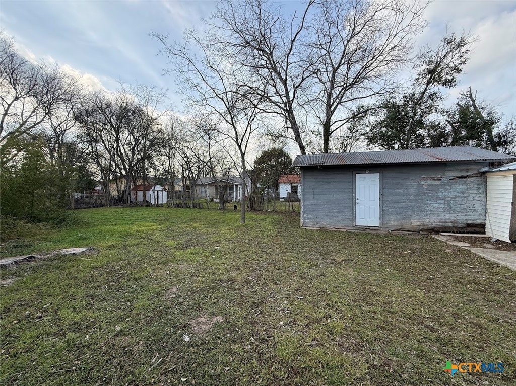 784 Samuels Avenue Property Photo 22