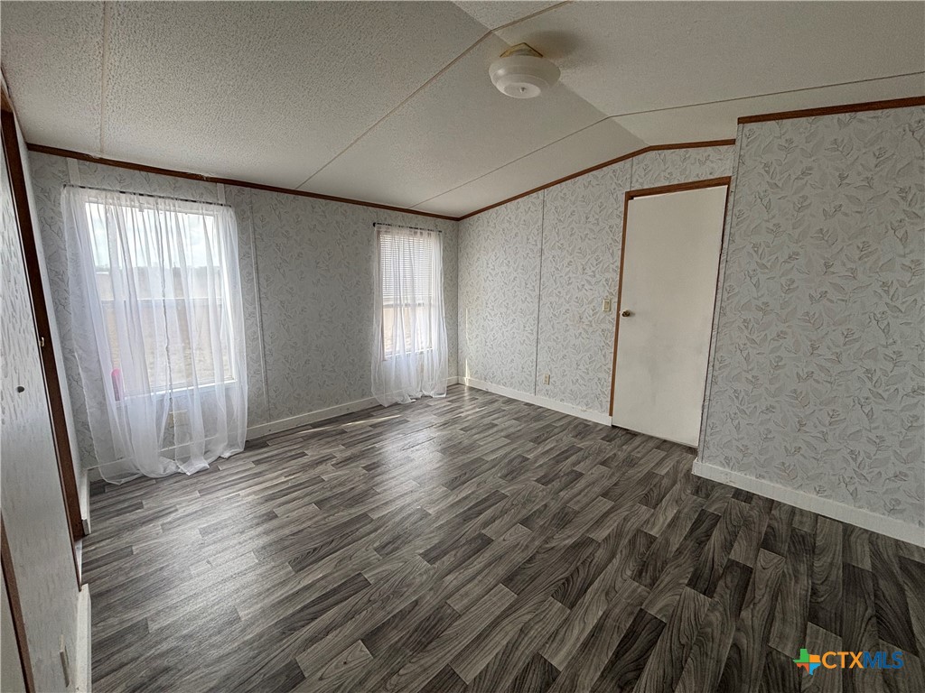 160 Kickapoo Trail Property Photo 5
