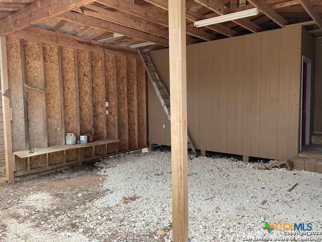 125 Pecan Drive Property Photo 3